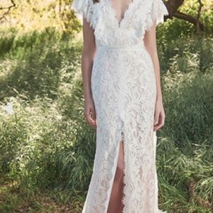 NWT Tadashi Shoji Ariel V-Neck Slit Gown